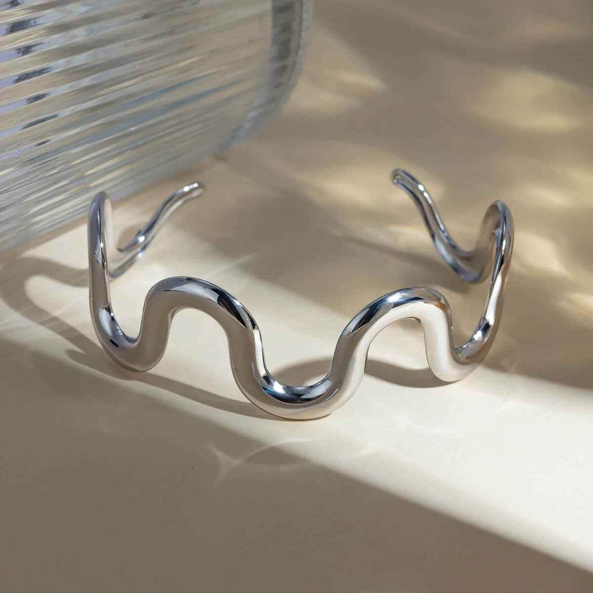 Nadia Tide Bracelet - RIYOVA Jewelry