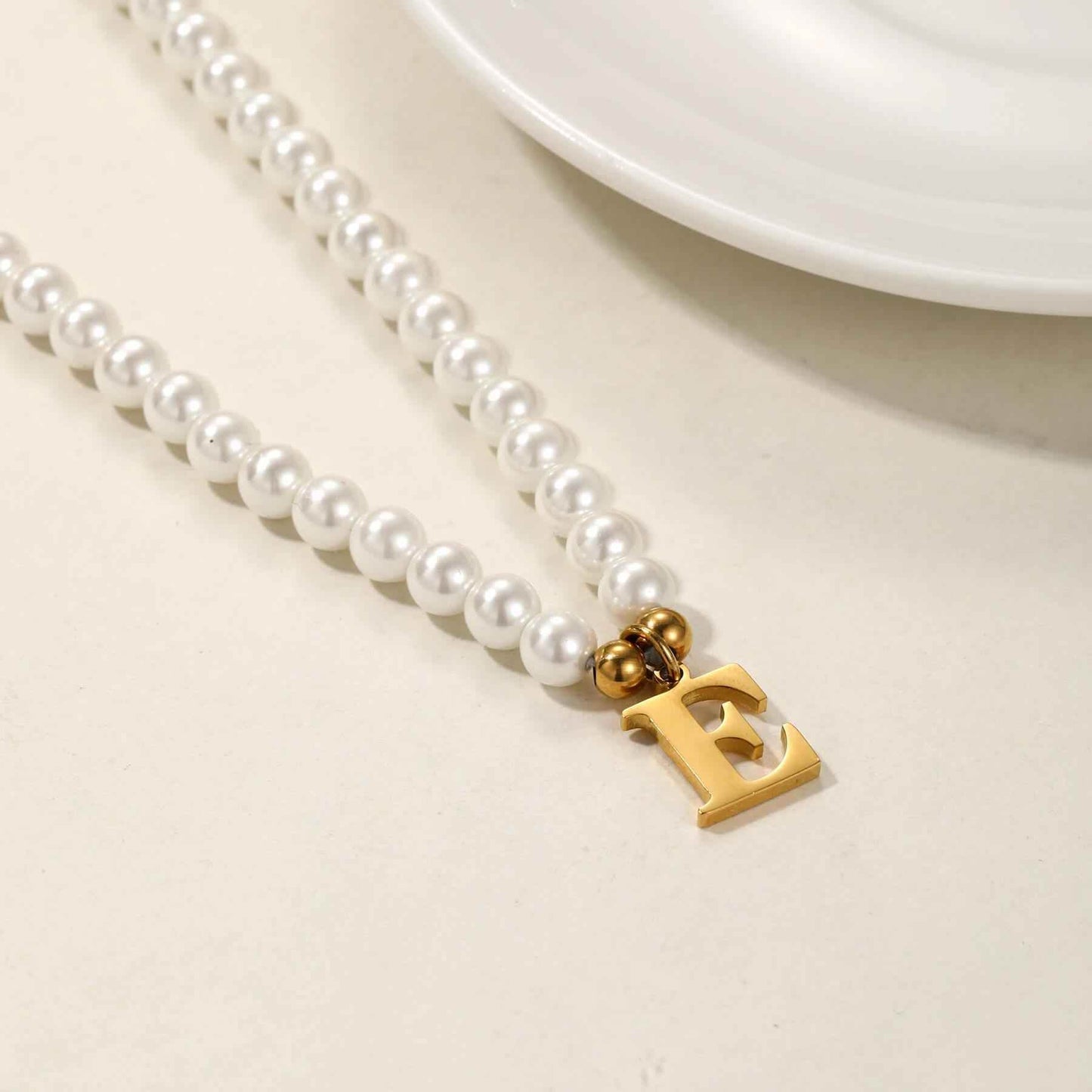 Personalized RIYOVA Initial Pearl Necklace - RIYOVA Jewelry