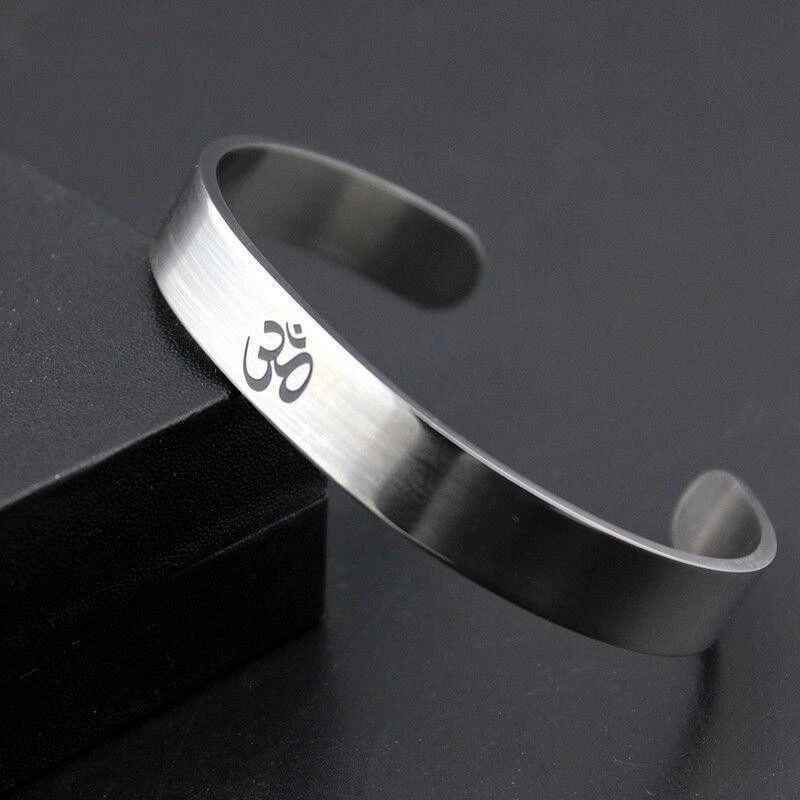 Shakti Om Bracelet - RIYOVA Jewelry
