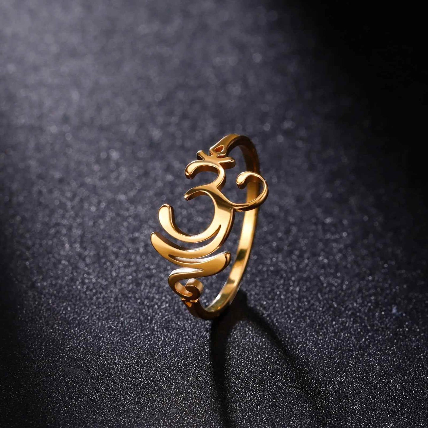 Om Soul Ring - RIYOVA Jewelry