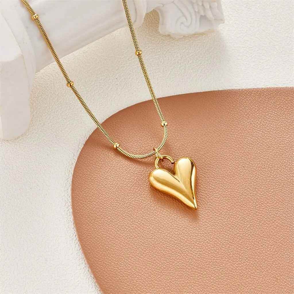 Dainty Peach Heart Necklace - RIYOVA Jewelry