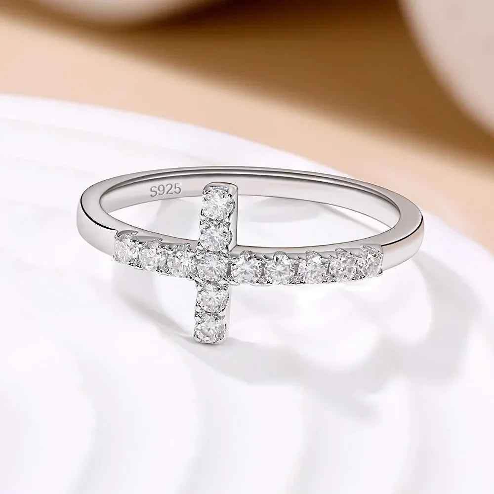Mabel Moissanite Ring - RIYOVA Jewelry