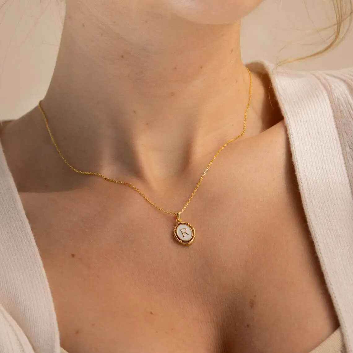 Emma Initial Pendant Necklace - RIYOVA Jewelry