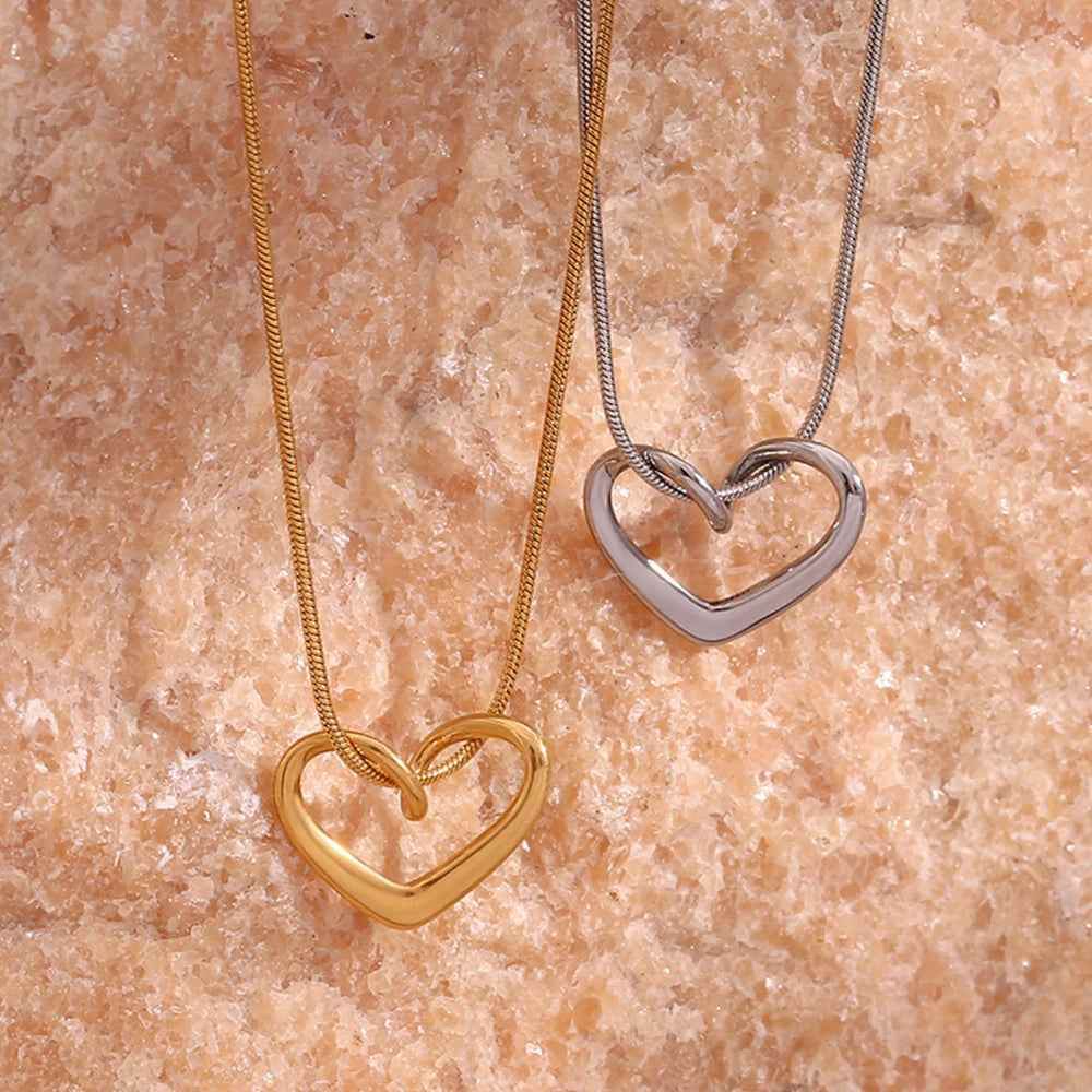 Cordina Heart Necklace - RIYOVA Jewelry