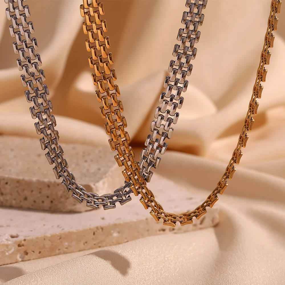 Amara Layers Necklace - RIYOVA Jewelry