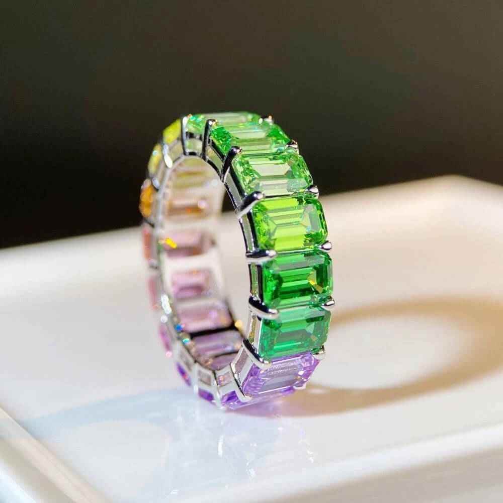 Spectrum Sapphire Ring - RIYOVA Jewelry