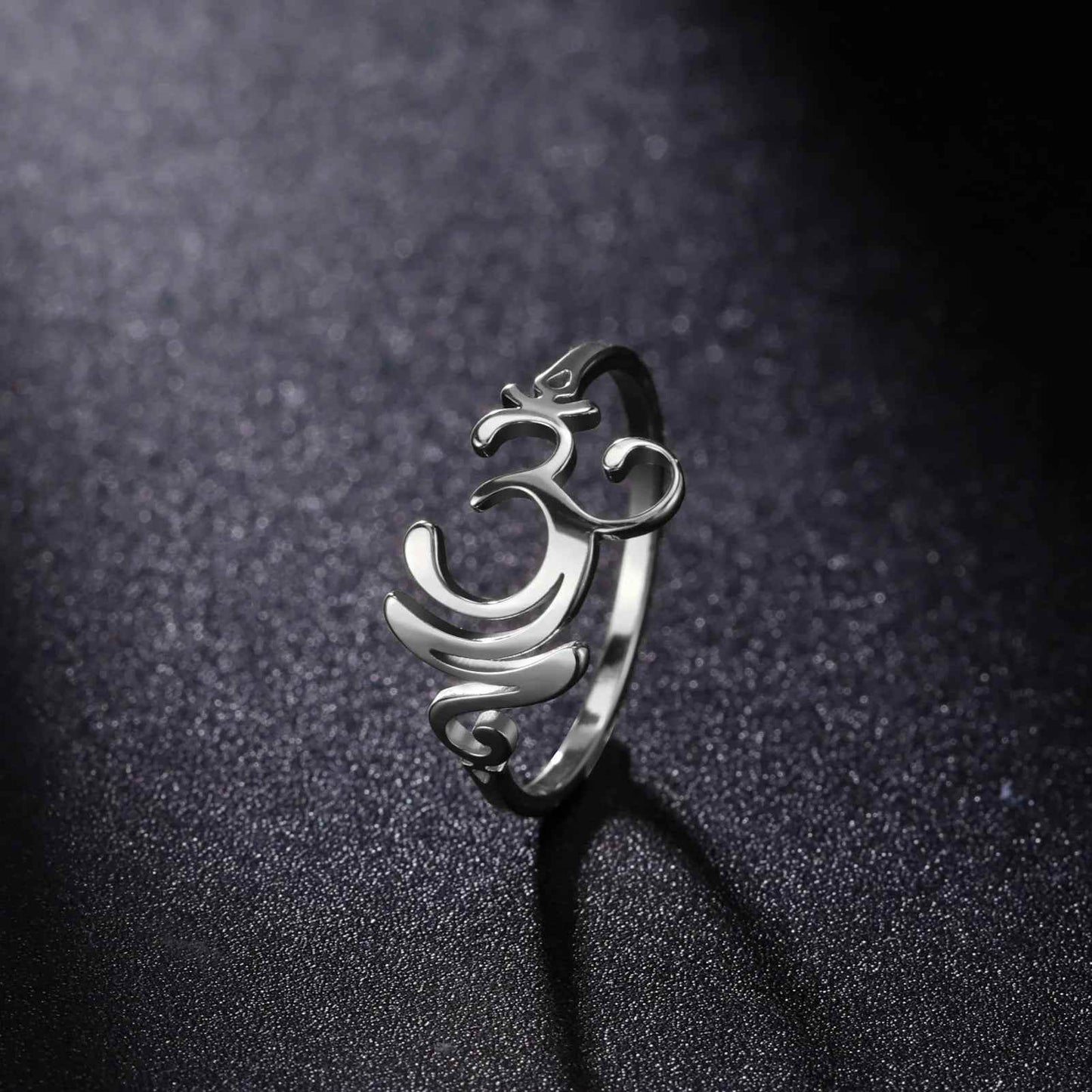 Om Soul Ring - RIYOVA Jewelry