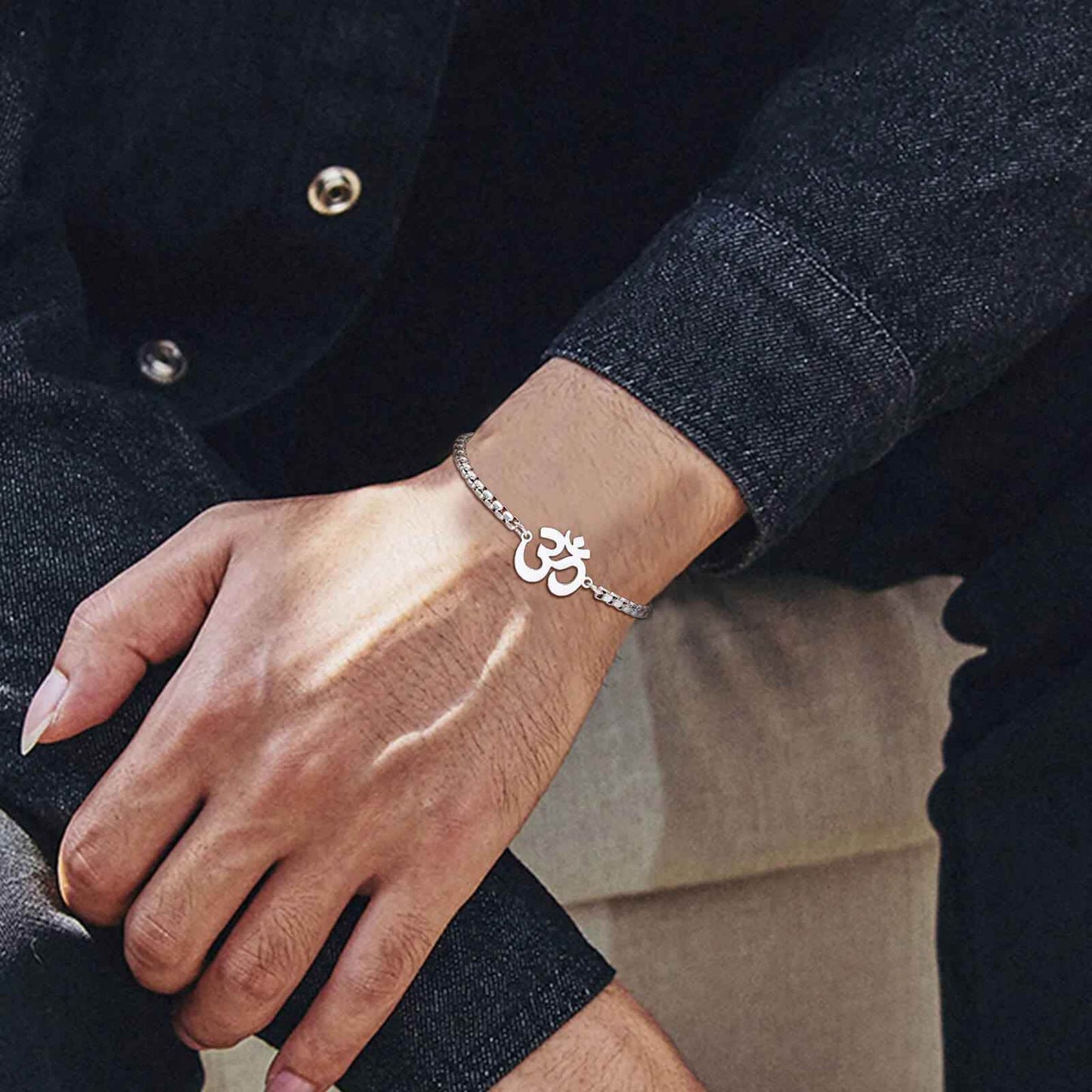 Om Shanti Om Bracelet - RIYOVA Jewelry
