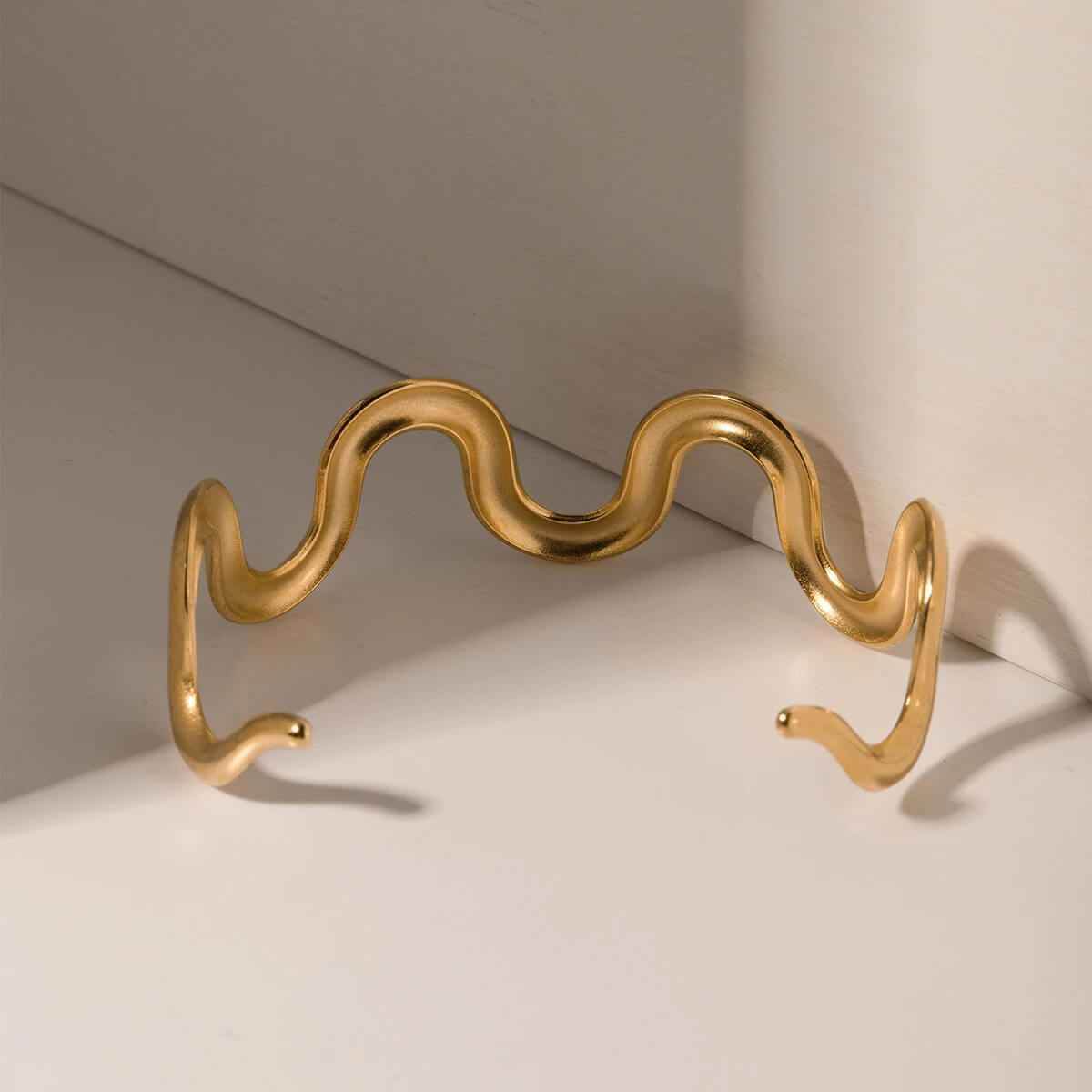 Nadia Tide Bracelet - RIYOVA Jewelry