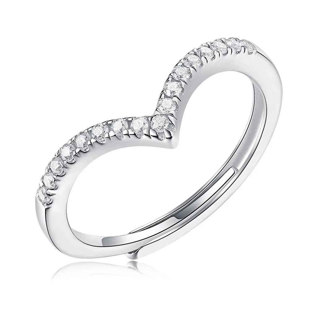 Flora Moissanite Ring - RIYOVA Jewelry