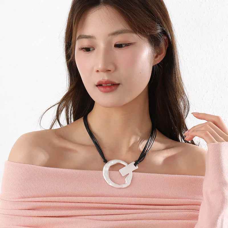 Mahina Necklace - RIYOVA Jewelry