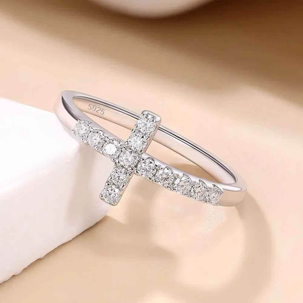 Mabel Moissanite Ring - RIYOVA Jewelry