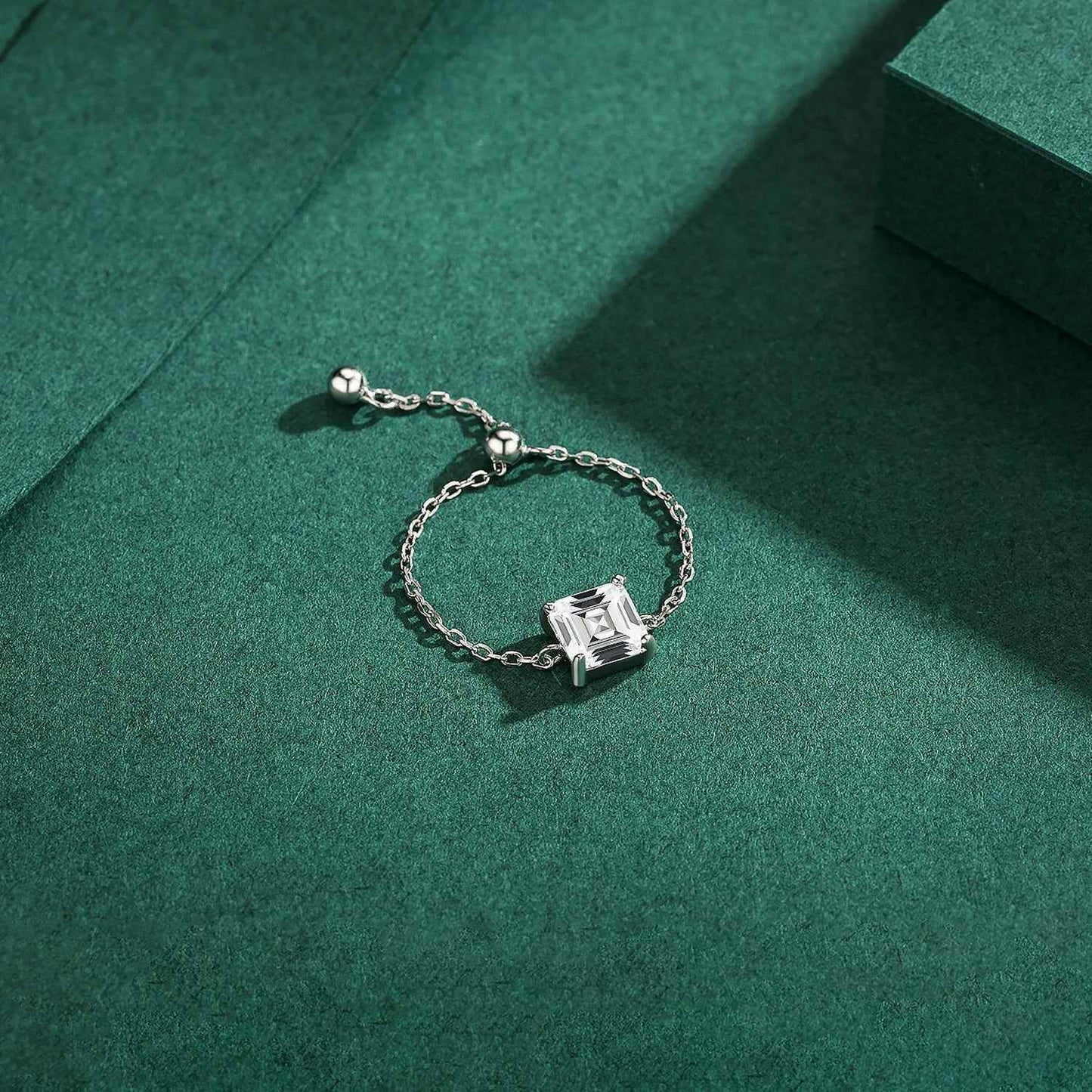 Vera Square Chain Ring - RIYOVA Jewelry