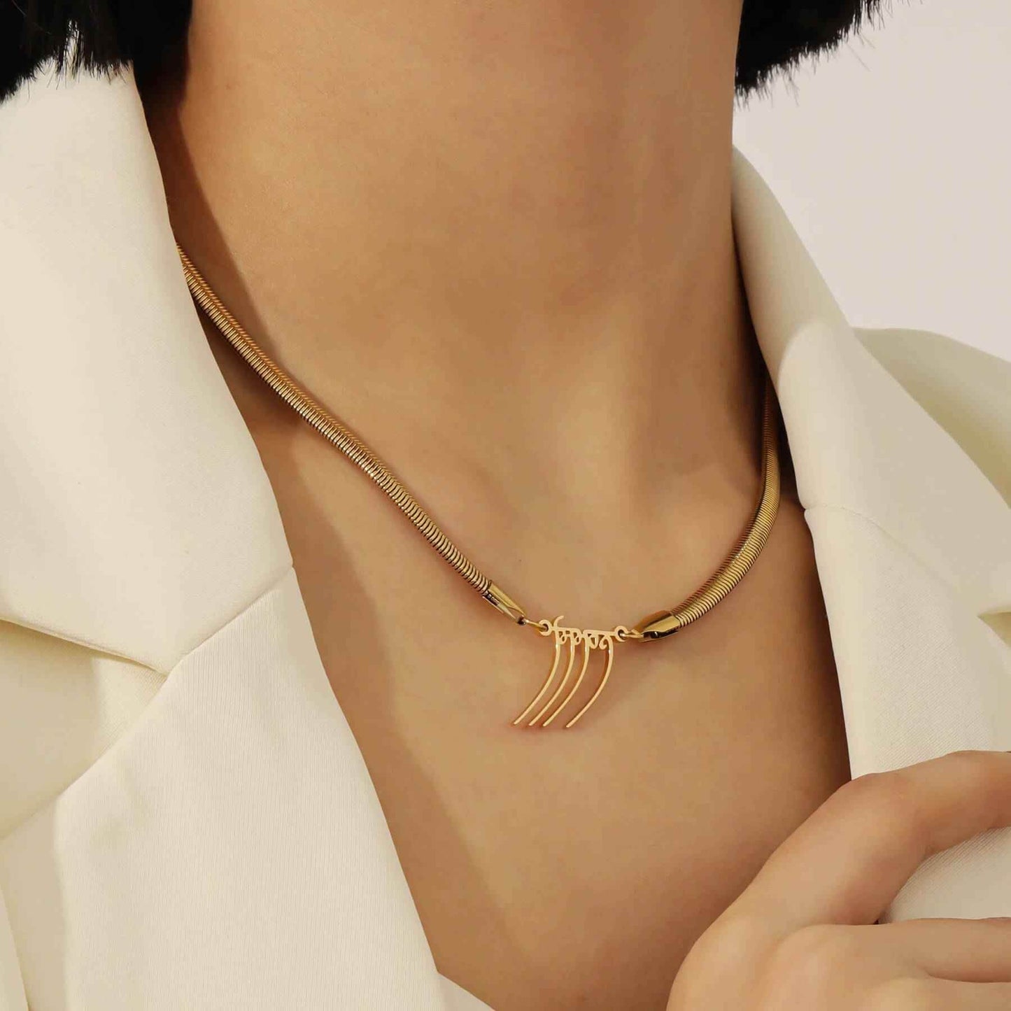 The Royal Punjabi Name Necklace - RIYOVA Jewelry