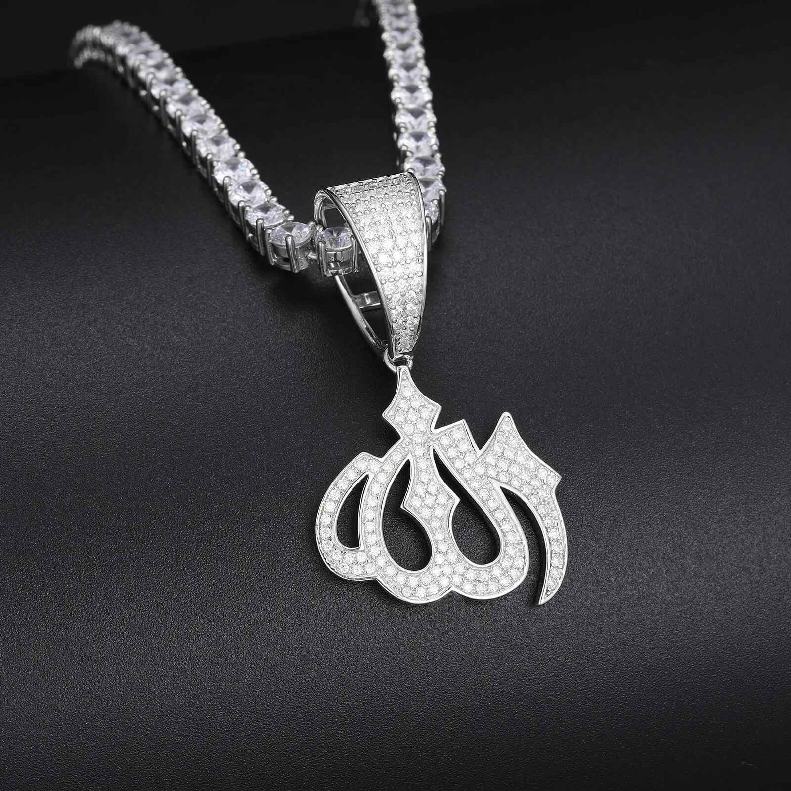 Almighty Aura Moissanite Necklace - RIYOVA Jewelry