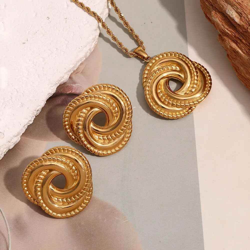 Stardust Necklace - RIYOVA Jewelry