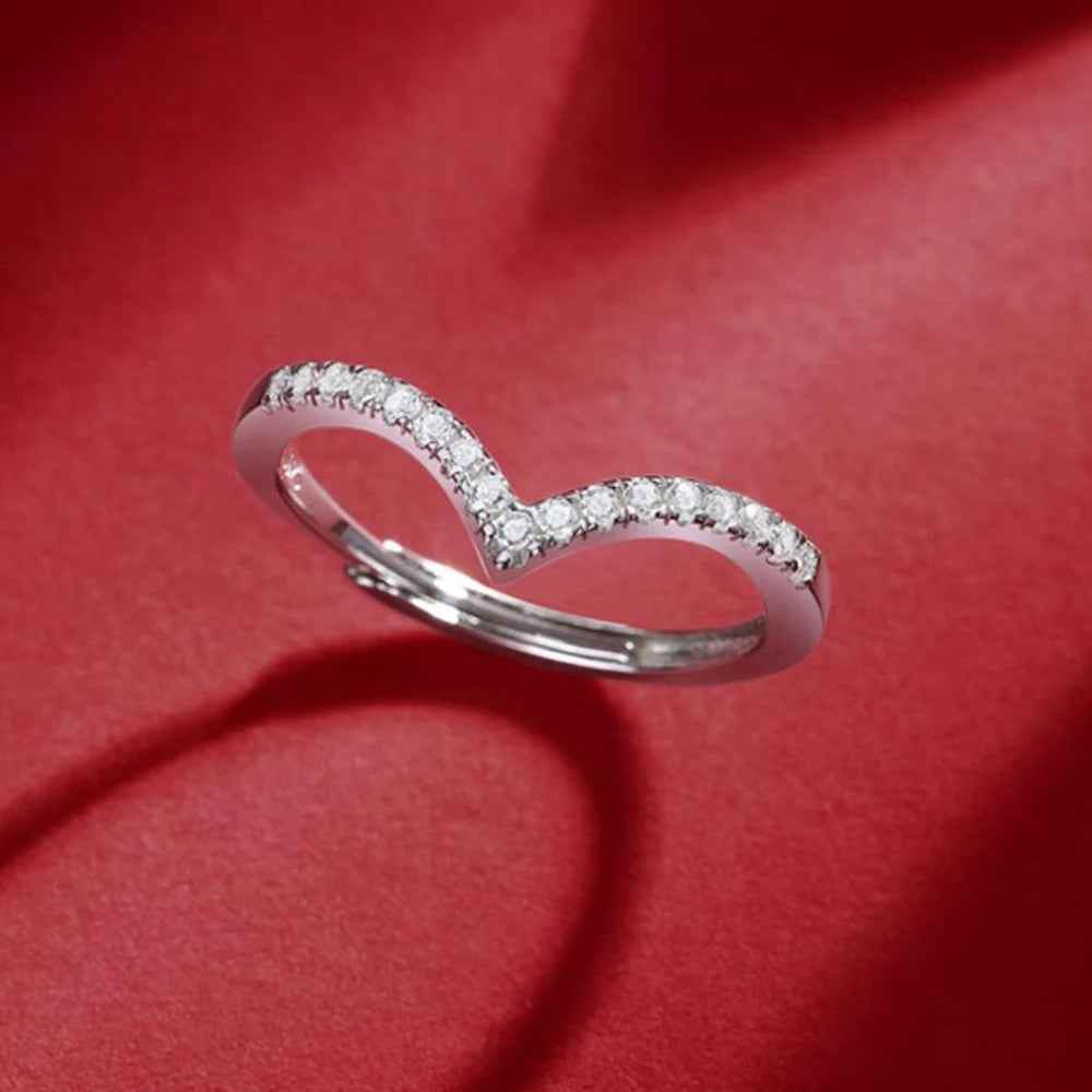 Flora Moissanite Ring - RIYOVA Jewelry