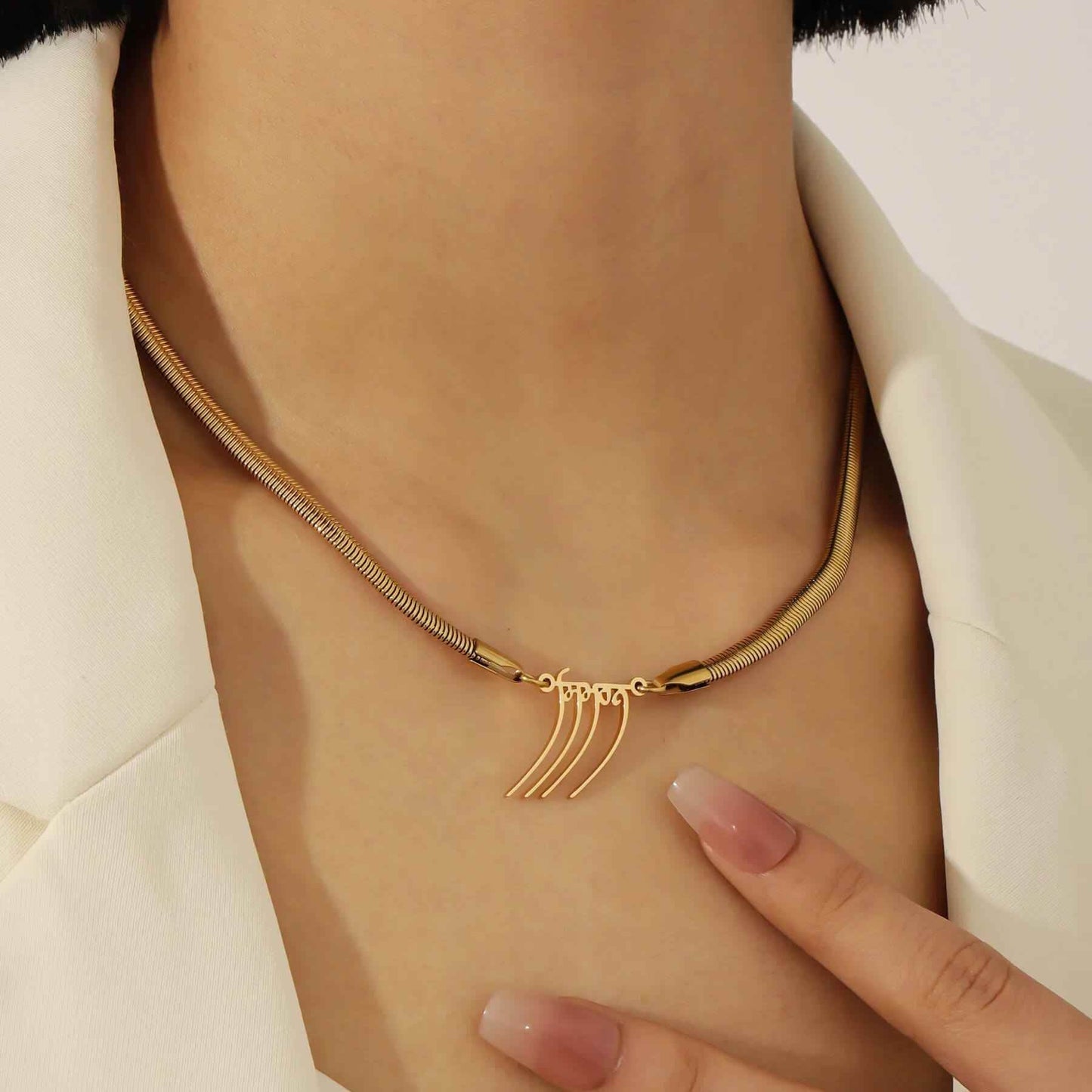 The Royal Punjabi Name Necklace - RIYOVA Jewelry