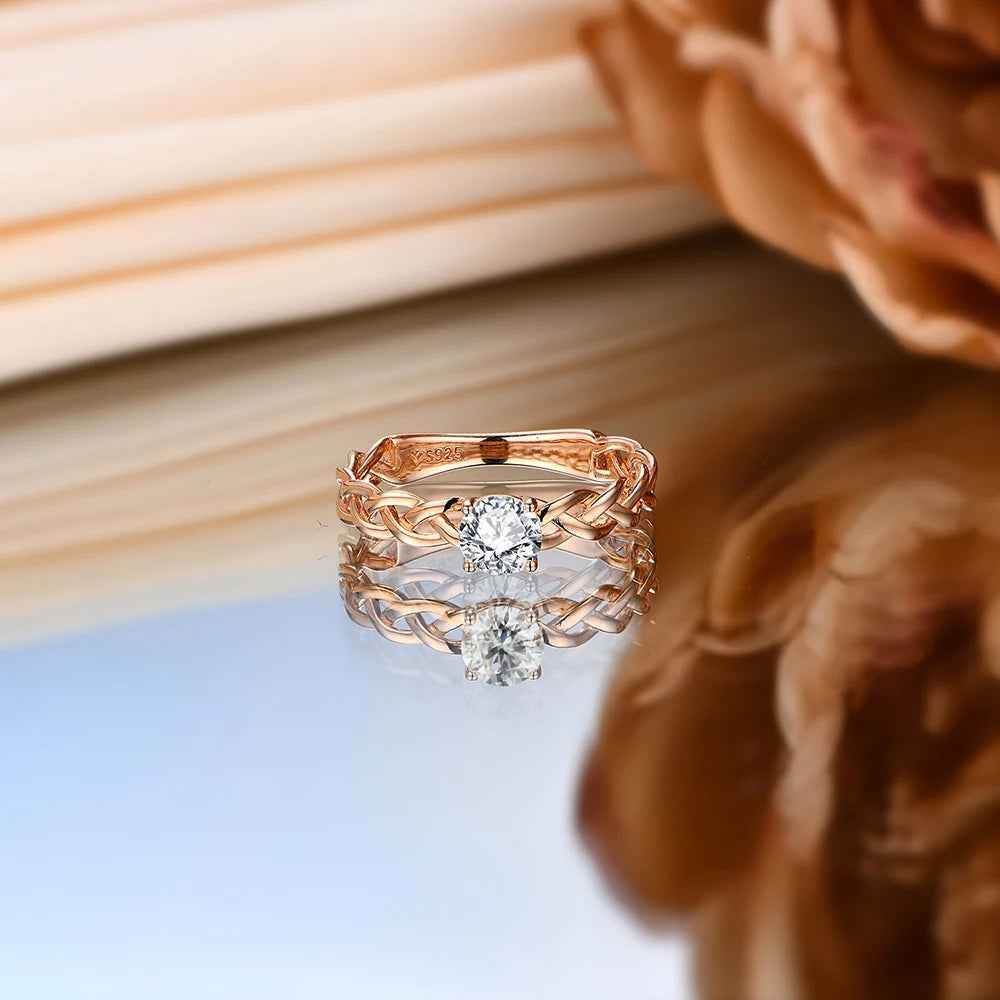 Torsina Moissanite Ring - RIYOVA Jewelry