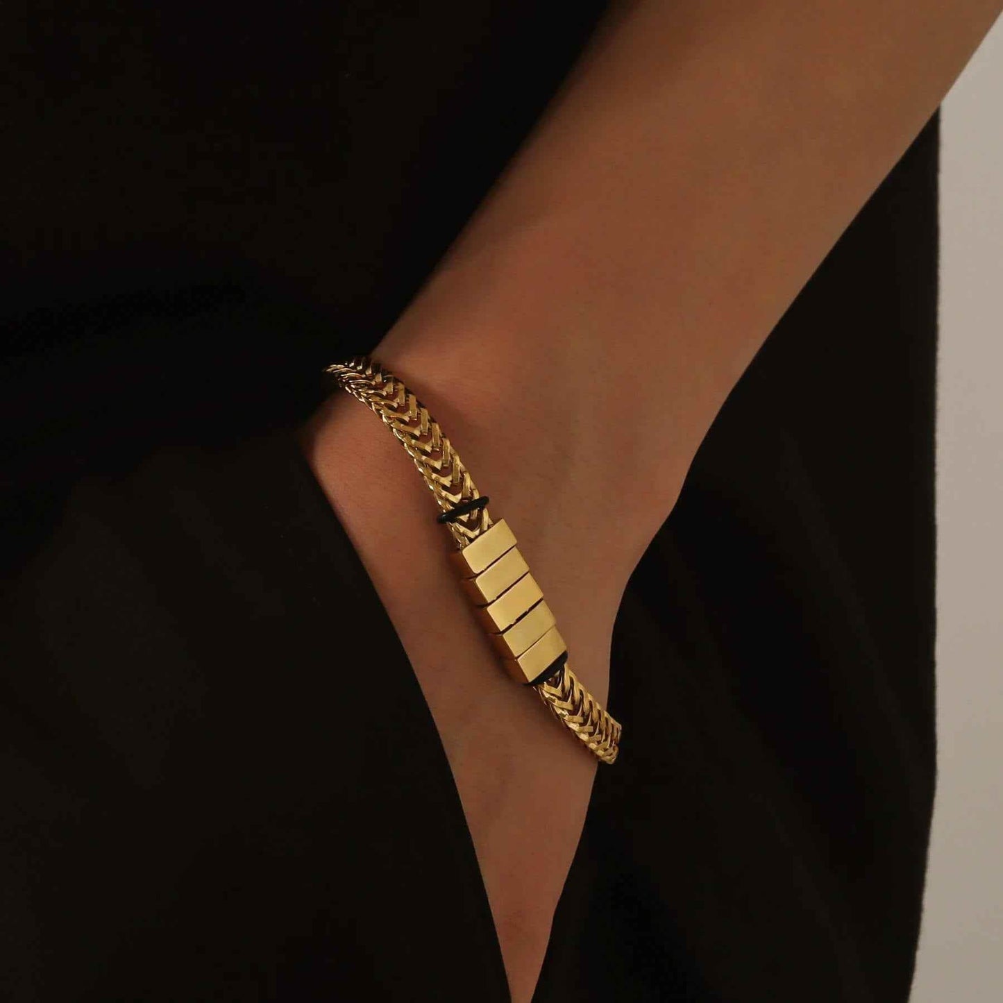 Engraved Shawn Custom Bracelet - RIYOVA Jewelry