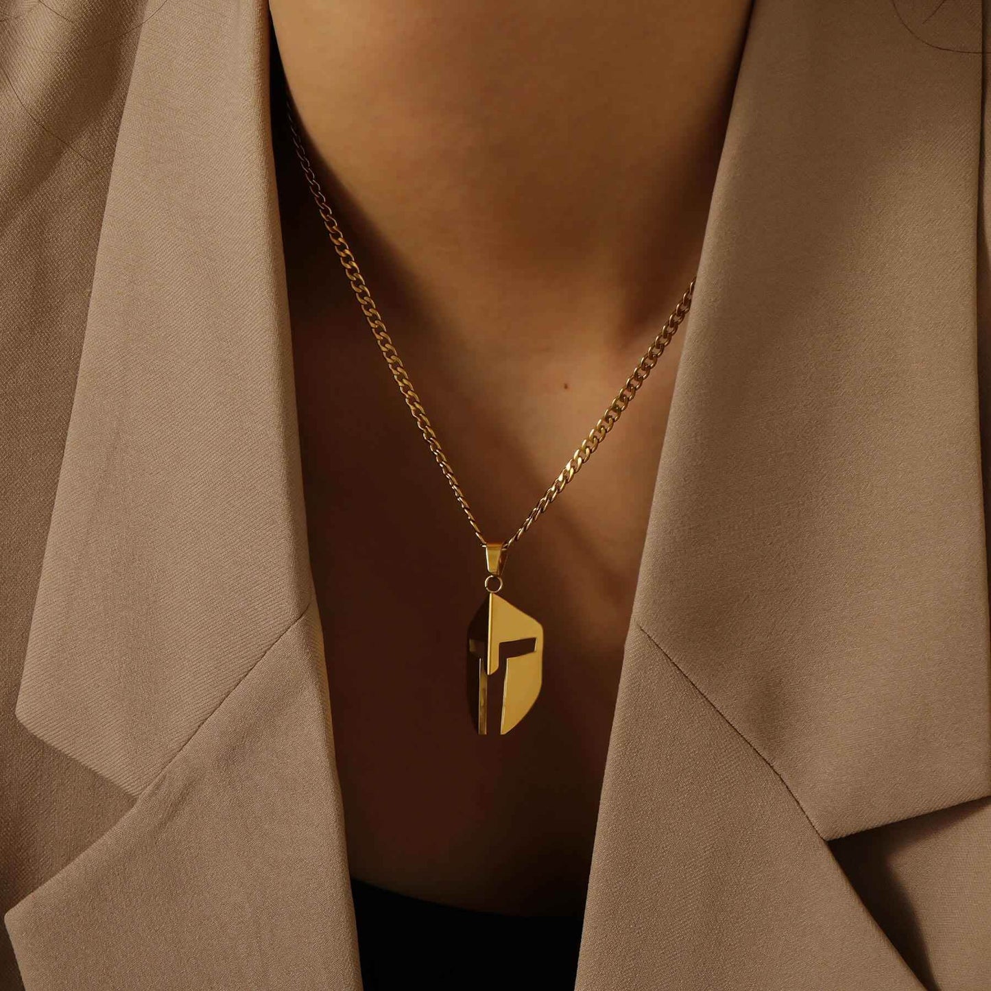 Zeus Thunderbolt Pendant Necklace - RIYOVA Jewelry