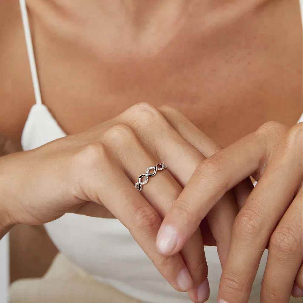 Lina Moissanite Ring - RIYOVA Jewelry