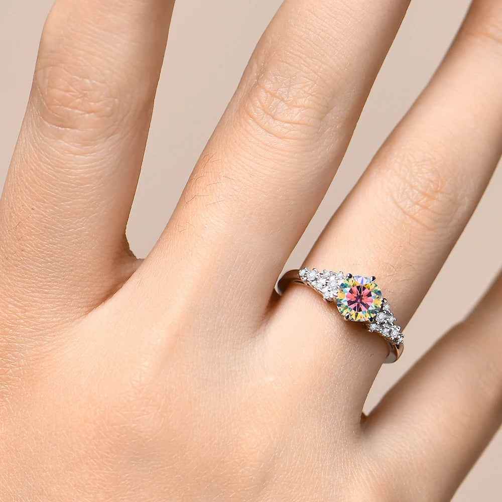 Stella Sparkling Moissanite Ring - RIYOVA Jewelry