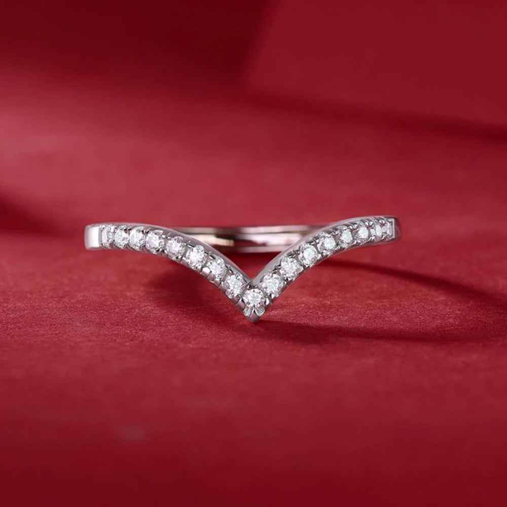 Flora Moissanite Ring - RIYOVA Jewelry