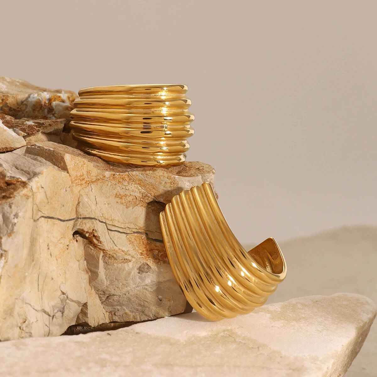 Clara Arc Earrings - RIYOVA Jewelry