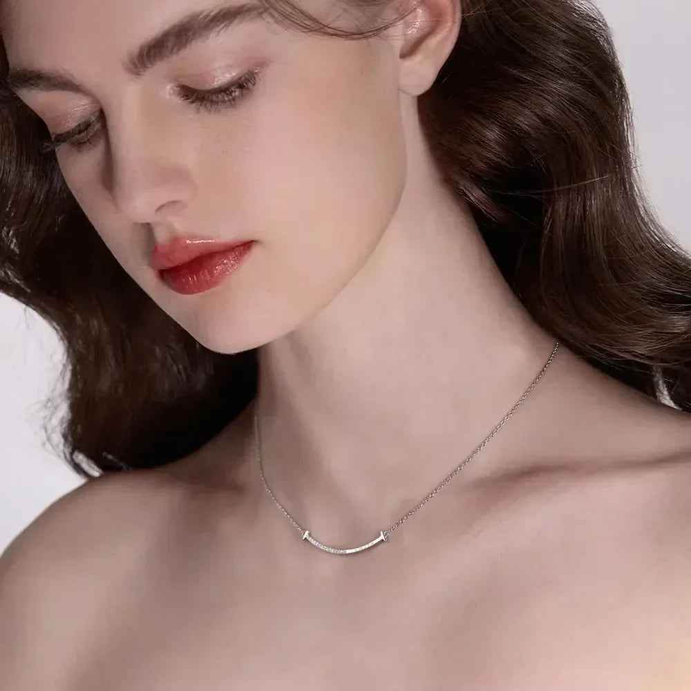 Mejuri Moissanite Necklace - RIYOVA Jewelry