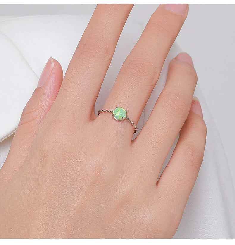 Seraphina Round Opal Chain Ring - RIYOVA Jewelry