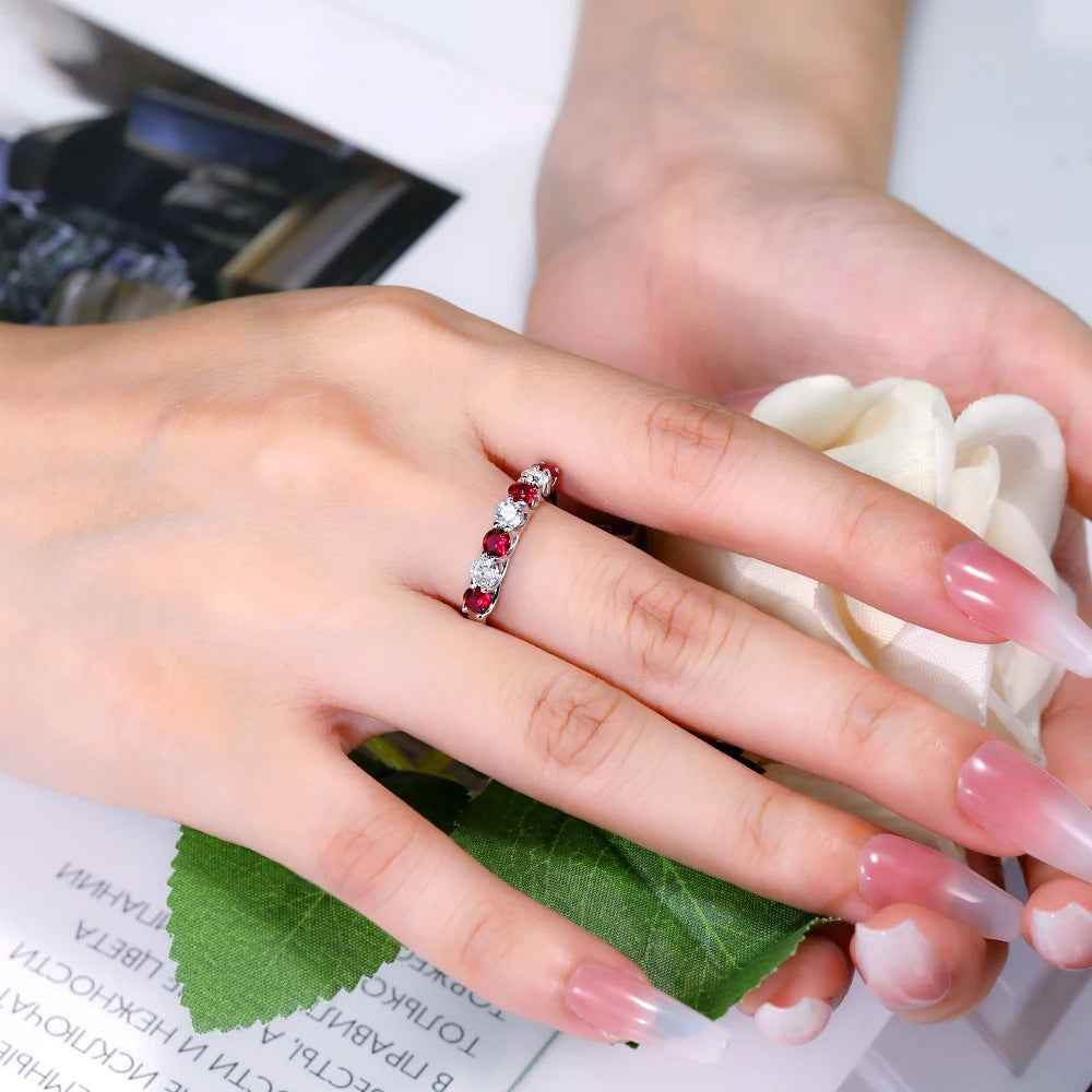 Rubea Moissanite Ring - RIYOVA Jewelry