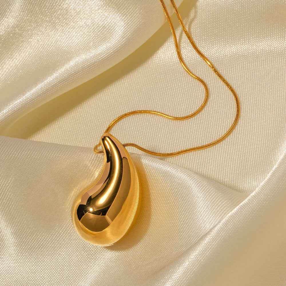 Nora Aqua Pendant - RIYOVA Jewelry