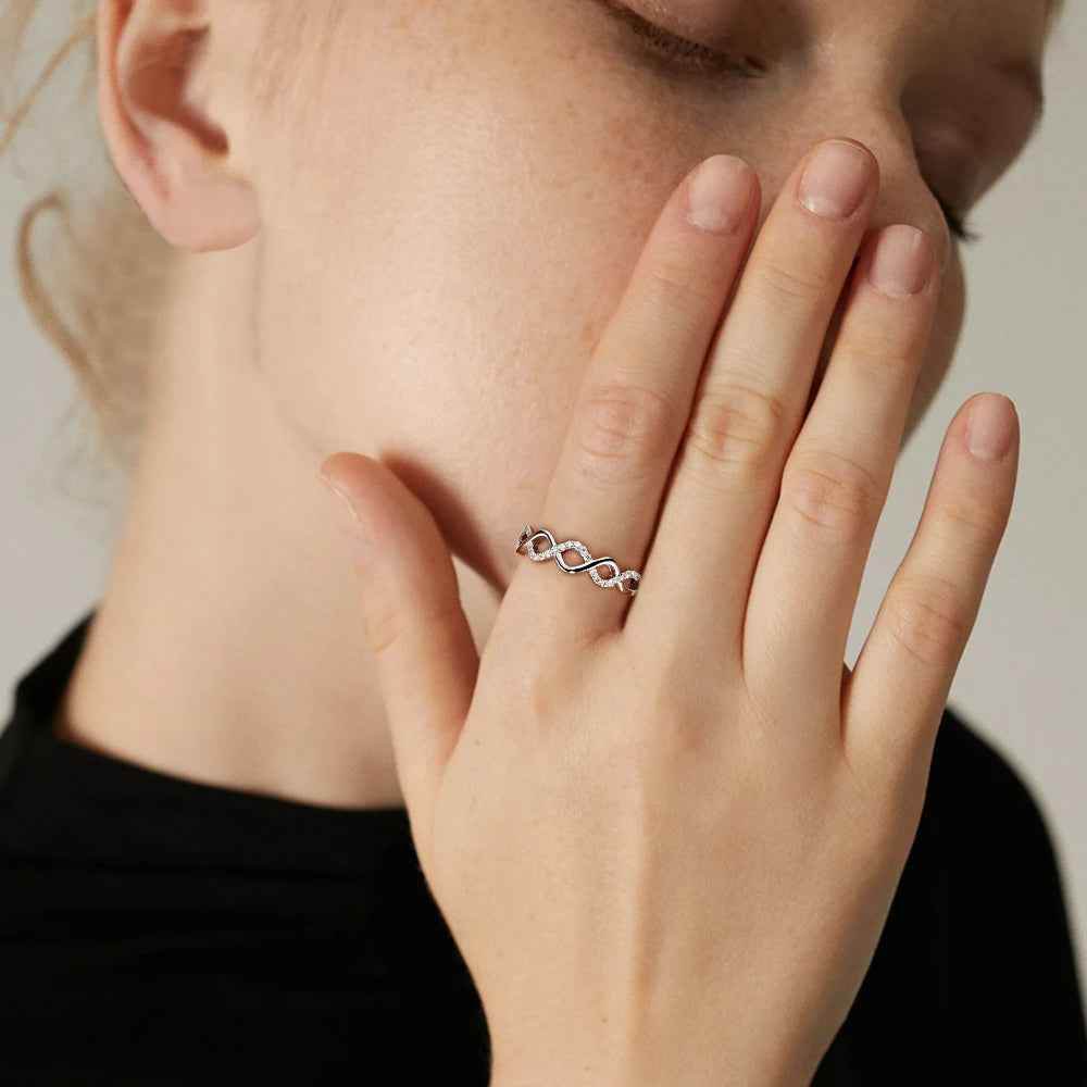 Lina Moissanite Ring - RIYOVA Jewelry