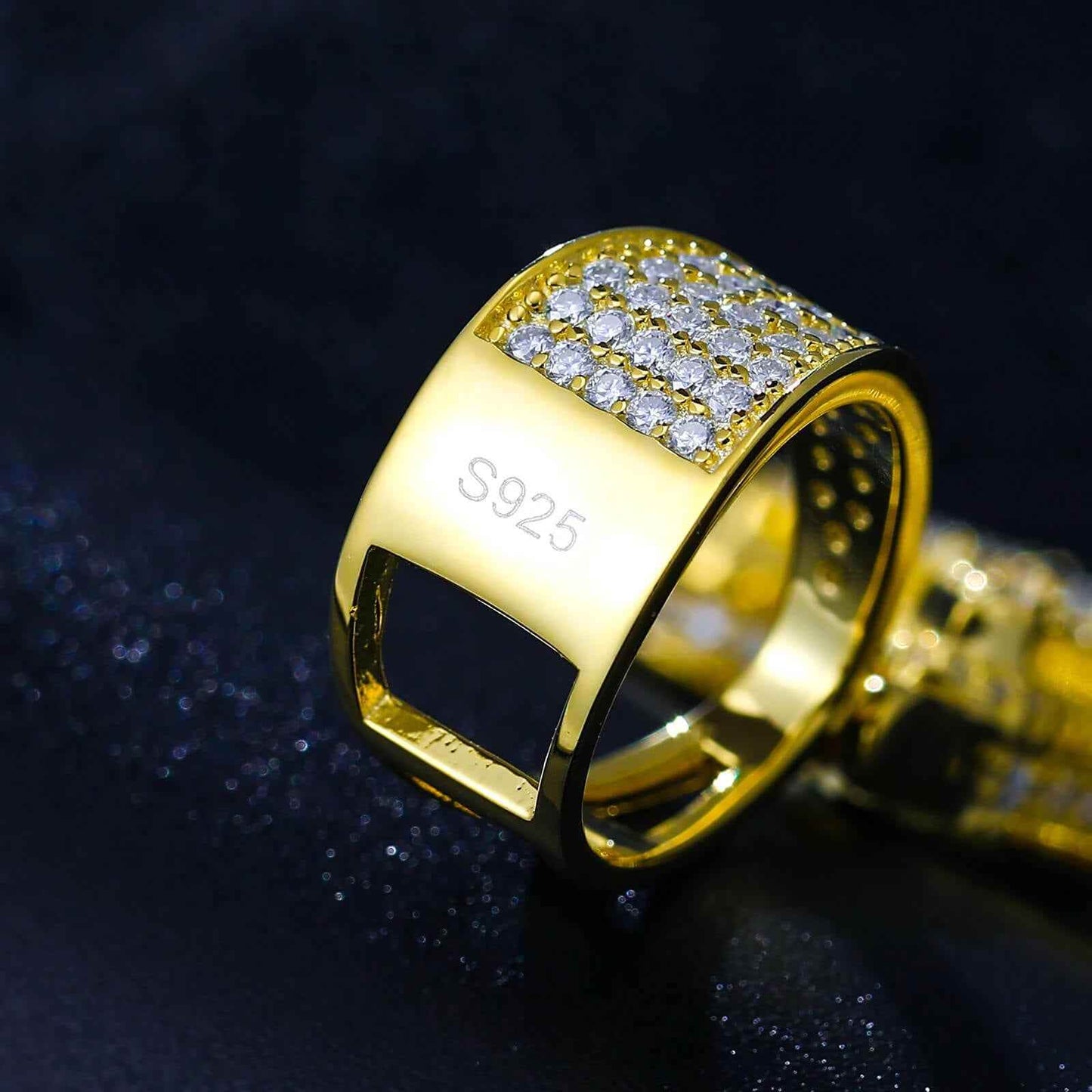 Iced Out Islamic Moissanite Pendant - RIYOVA Jewelry