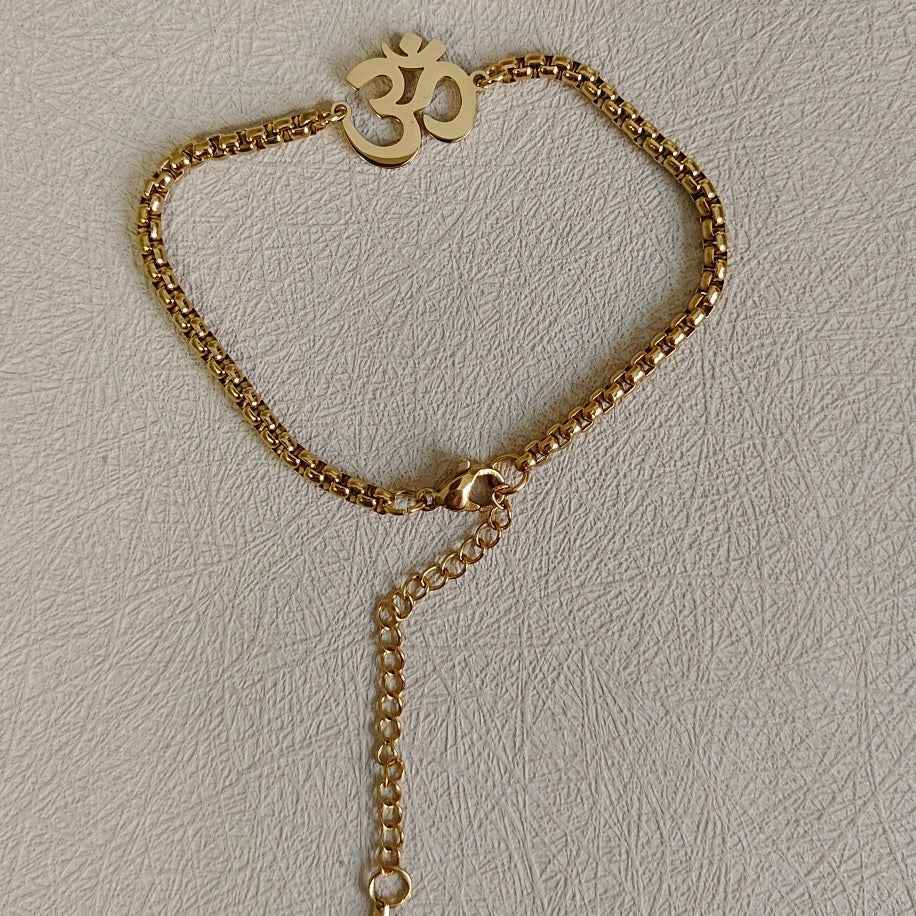 Om Shanti Om Bracelet - RIYOVA Jewelry