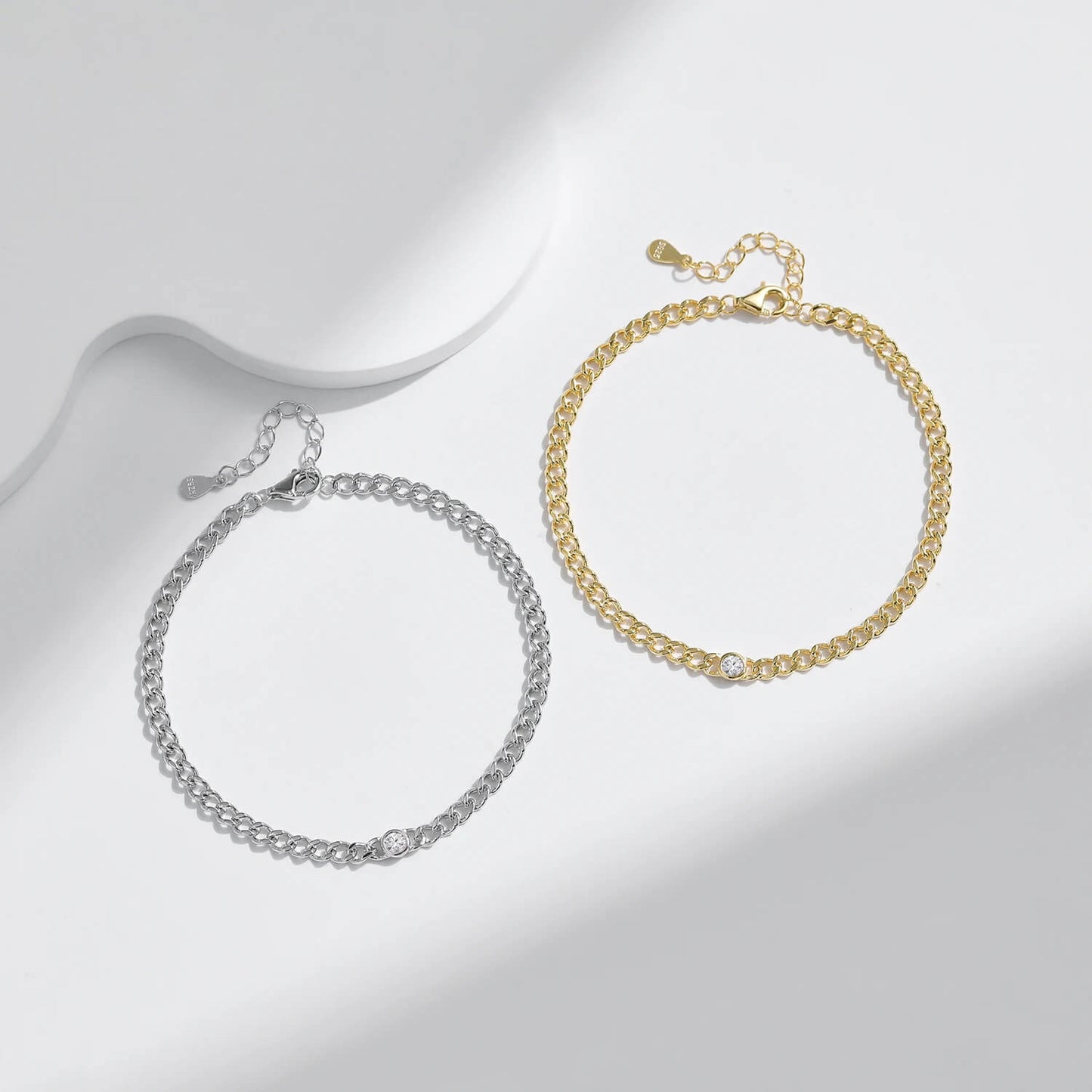 RIYOVA® Moissanite Link Bracelet
