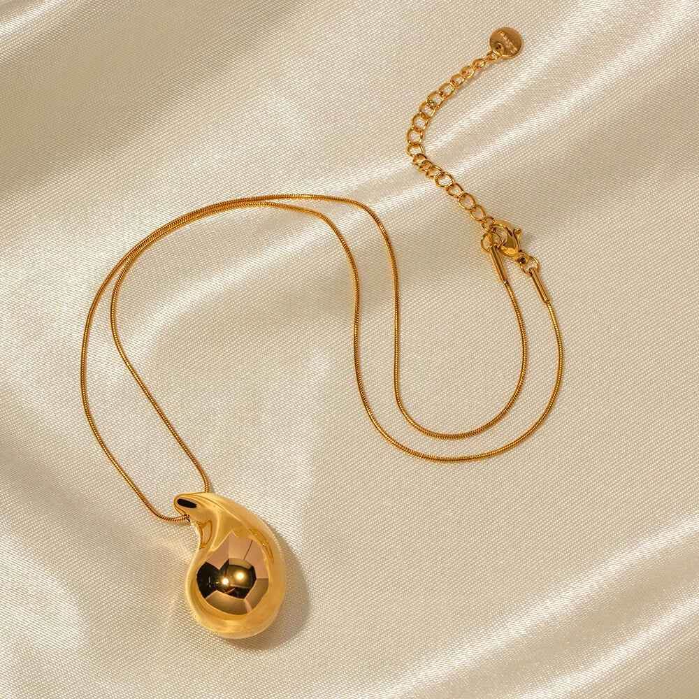 Nora Aqua Pendant - RIYOVA Jewelry