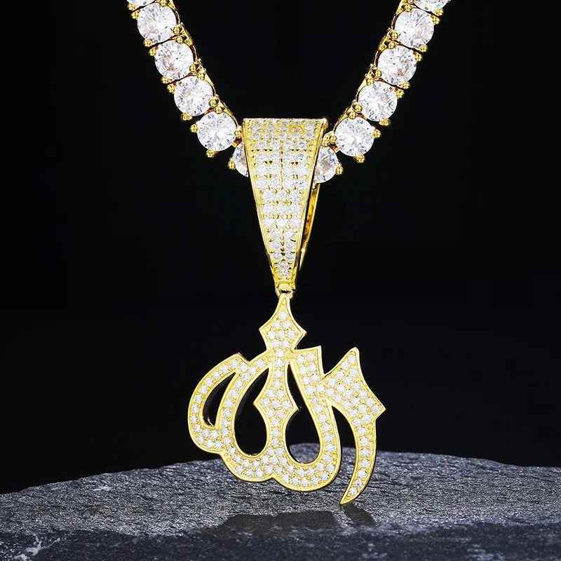 Almighty Aura Moissanite Necklace - RIYOVA Jewelry