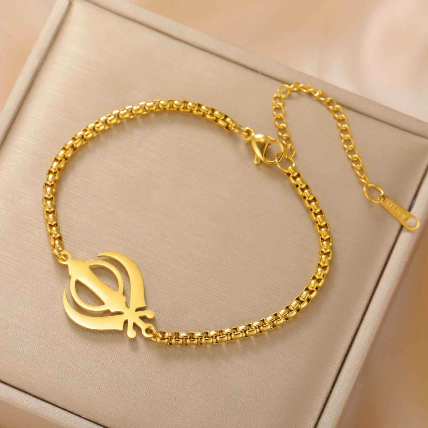 Khalsa Pride Khanda Bracelet - RIYOVA Jewelry