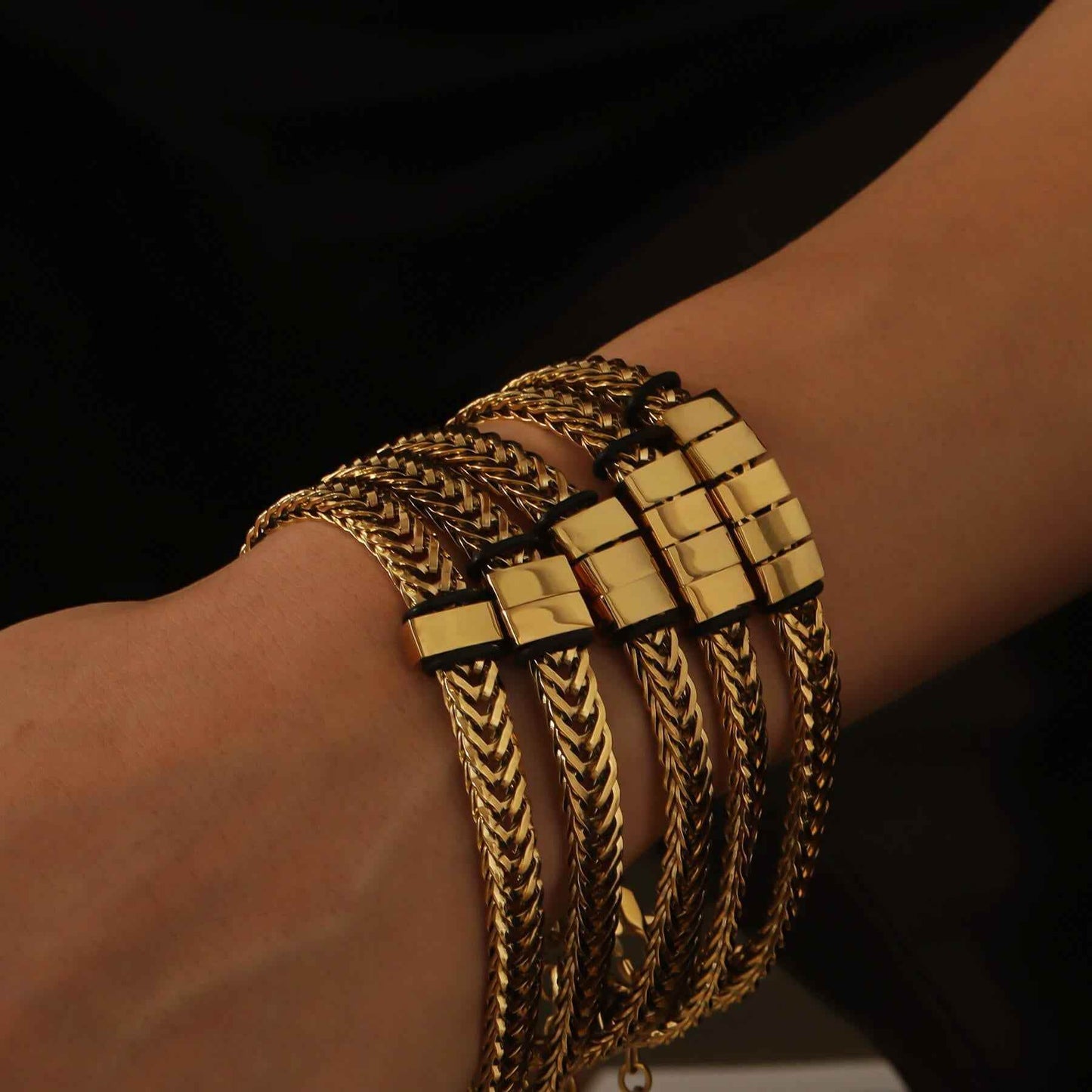 Engraved Shawn Custom Bracelet - RIYOVA Jewelry