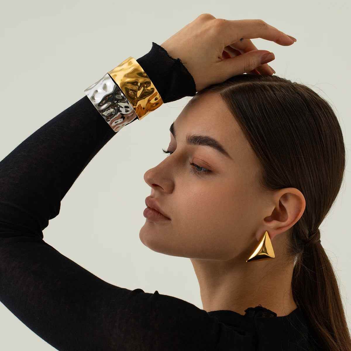 Zara Cuffs - RIYOVA Jewelry