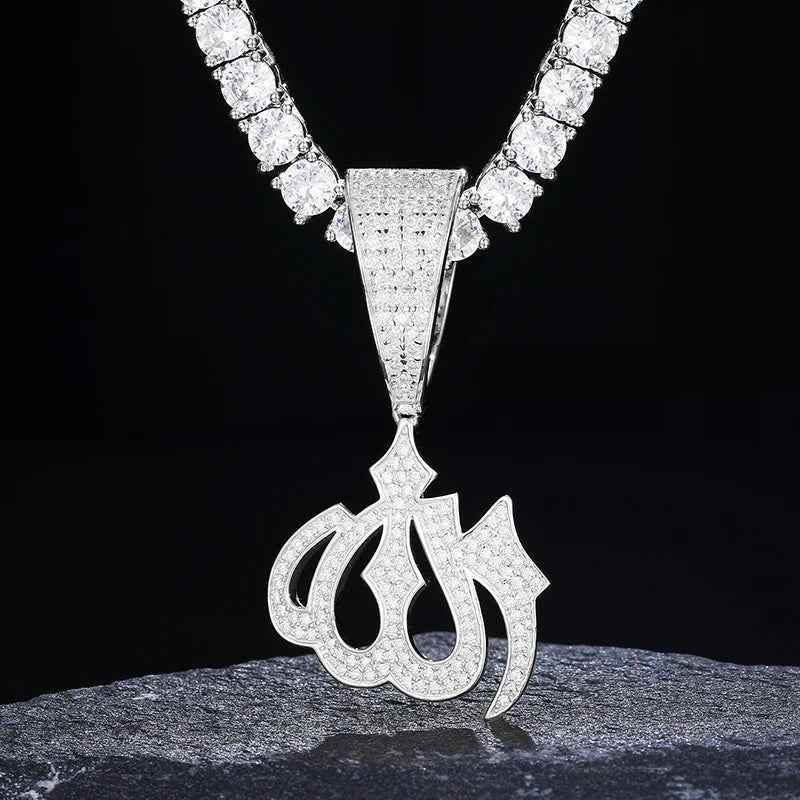 Almighty Aura Moissanite Necklace - RIYOVA Jewelry