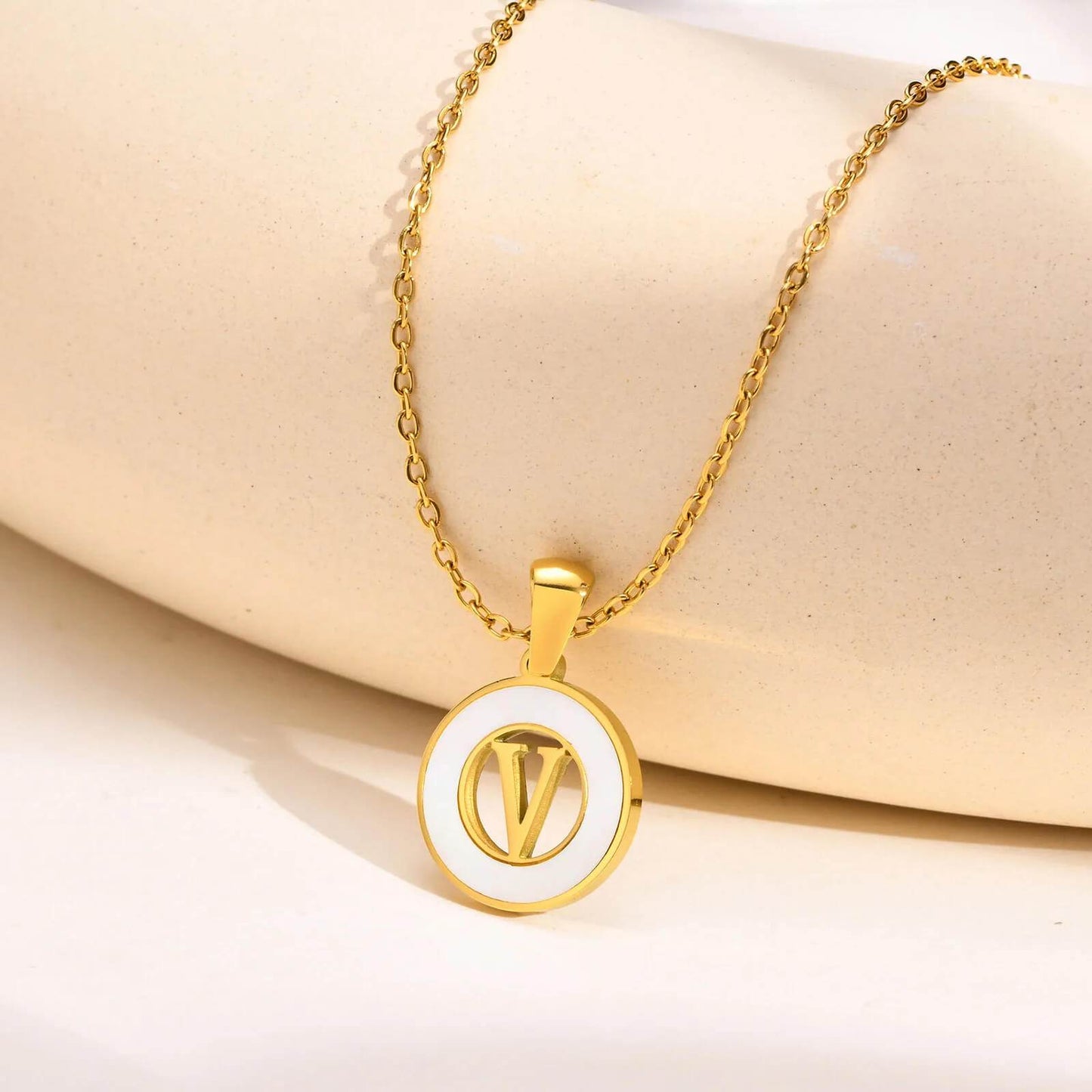 Ash Initial Pendant Necklace - RIYOVA Jewelry