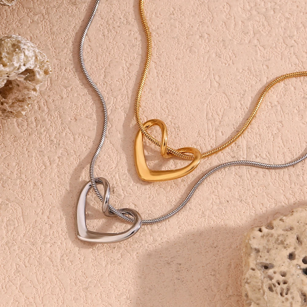 Cordina Heart Necklace