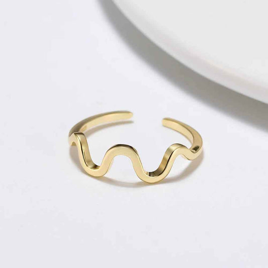 Elena Ripple Ring - RIYOVA Jewelry
