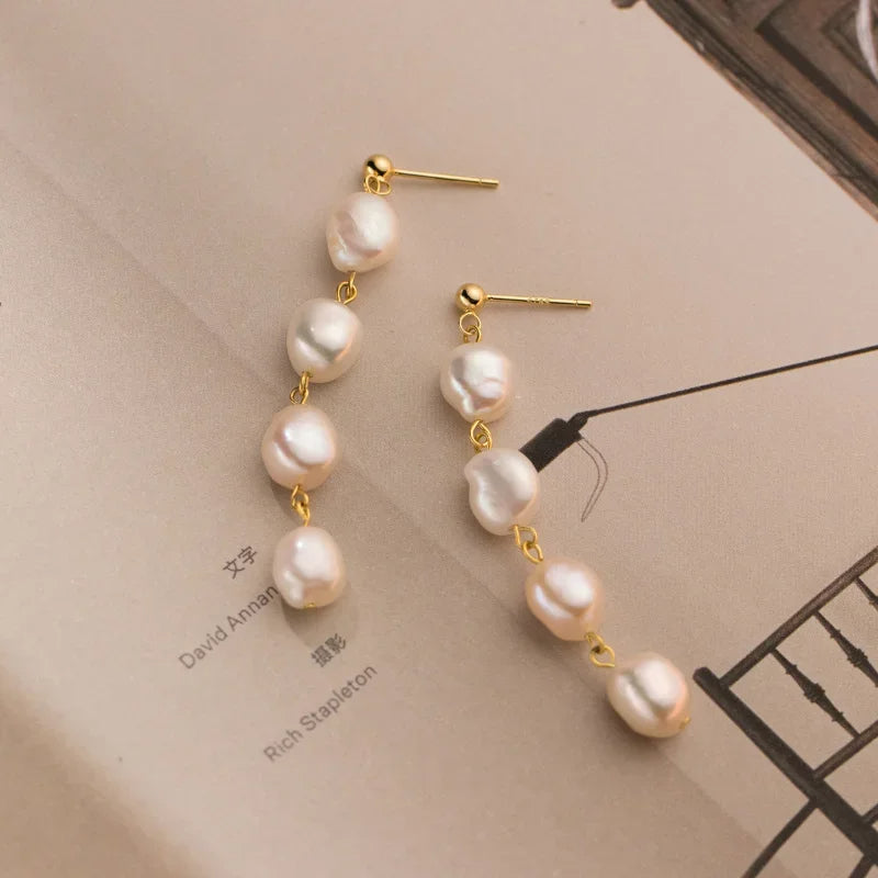 Lulu Pearl Earrings