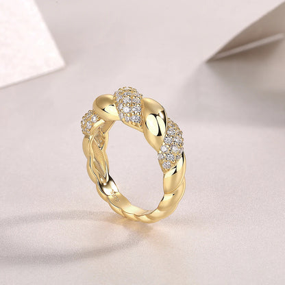 Veloura Ring