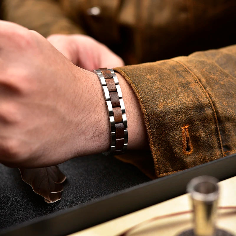 Elwood Wooden Bracelet