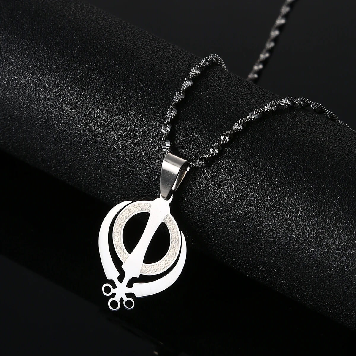 Khanda Faith Necklace